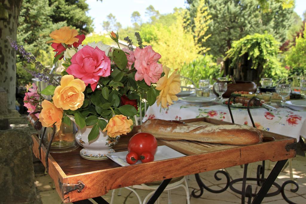 Une Campagne En Provence Bras Habitación foto